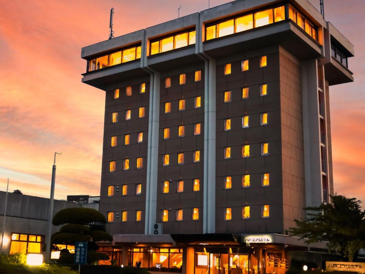 Hachinohe Plaza Hotel Bagian luar foto